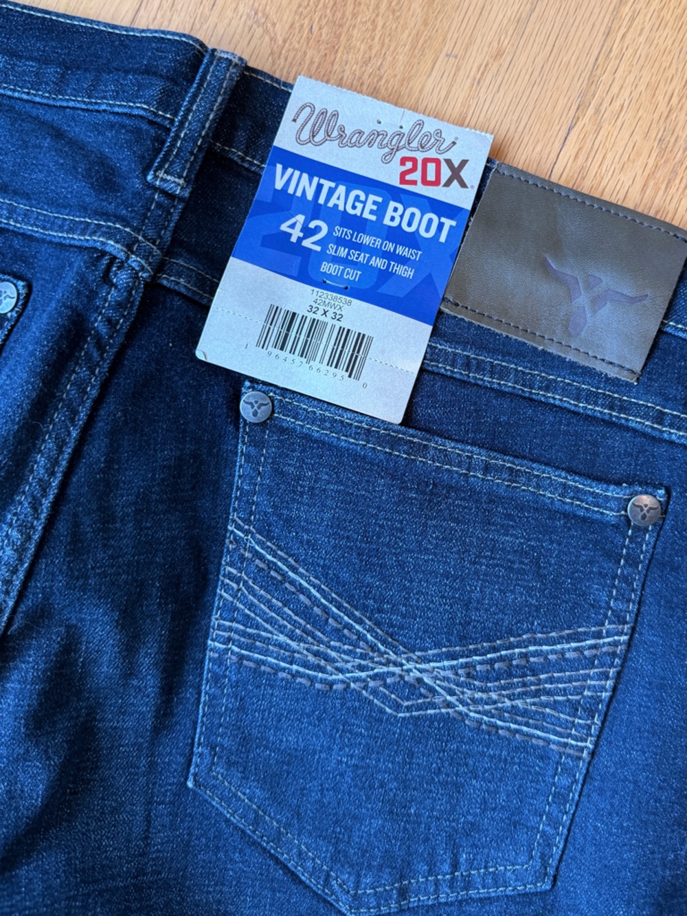 Wrangler 20x No. 42 Men's Vintage Bootcut Dark Indigo Jeans 32 x 32 NWT